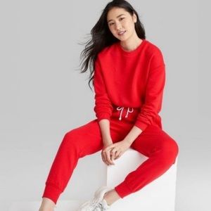 Wild Fabel Women’s Crew Neck Red Sweatshirt Size Medium NWT